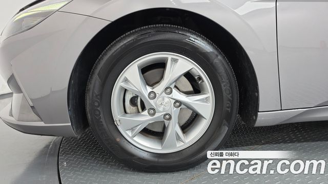 Hyundai AVANTE 2022 — photo 5