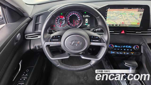 Hyundai AVANTE 2022 — photo 19