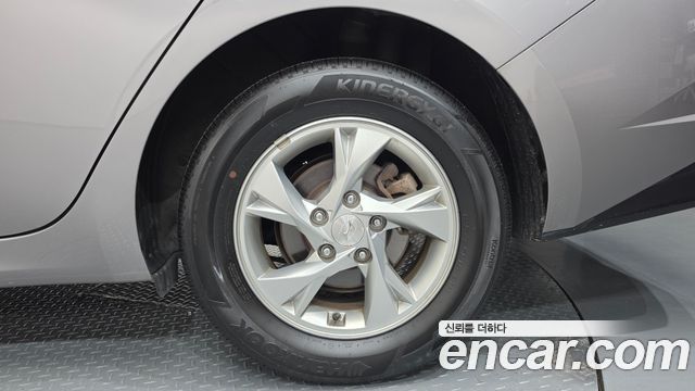Hyundai AVANTE 2022 — photo 7