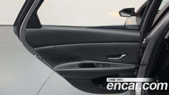 Hyundai AVANTE 2022 — photo 15