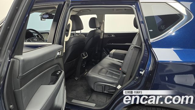KG Mobility Rexton 2018 — photo 17