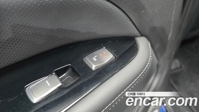 KG Mobility Rexton 2018 — photo 33