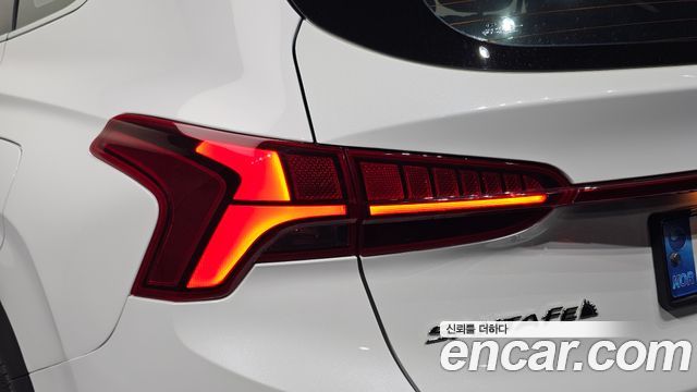 Hyundai Santafe 2021 — photo 9