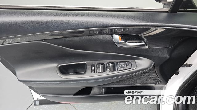 Hyundai Santafe 2021 — photo 14