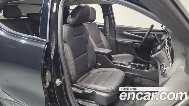 Chevrolet Korea 볼트 EUV 2023 — photo 16