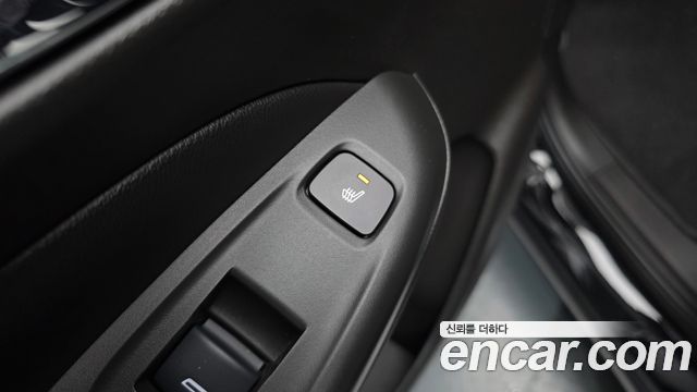 Chevrolet Korea 볼트 EUV 2023 — photo 29