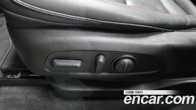 Chevrolet Korea 볼트 EUV 2023 — photo 31