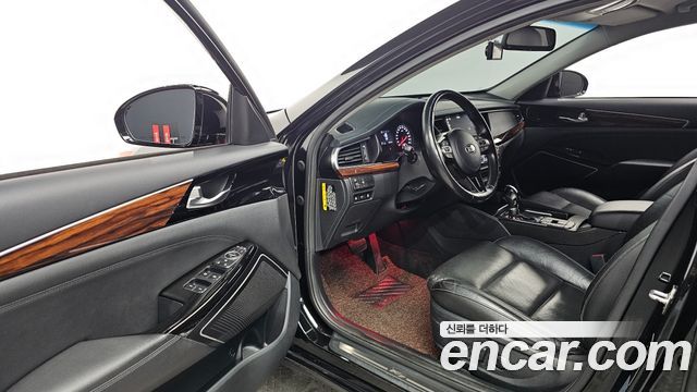 Kia K7 2017 — photo 10