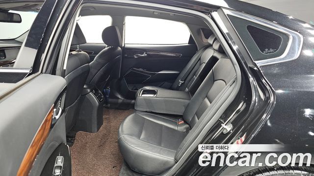 Kia K7 2017 — photo 11