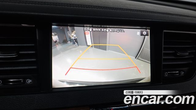 Kia K7 2017 — photo 18