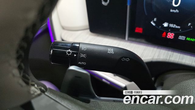 Hyundai Santafe 2024 — photo 29