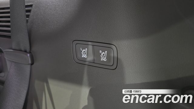 Hyundai Santafe 2024 — photo 39