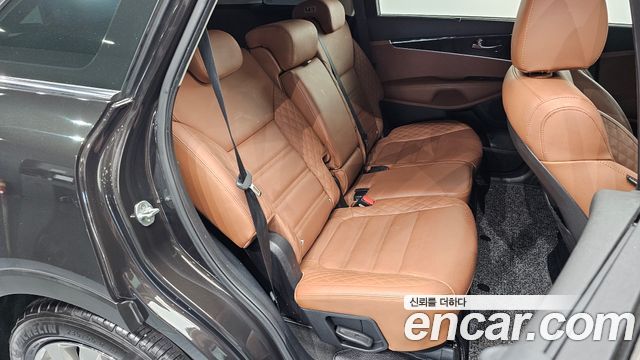 Kia Sorento 2019 — photo 17