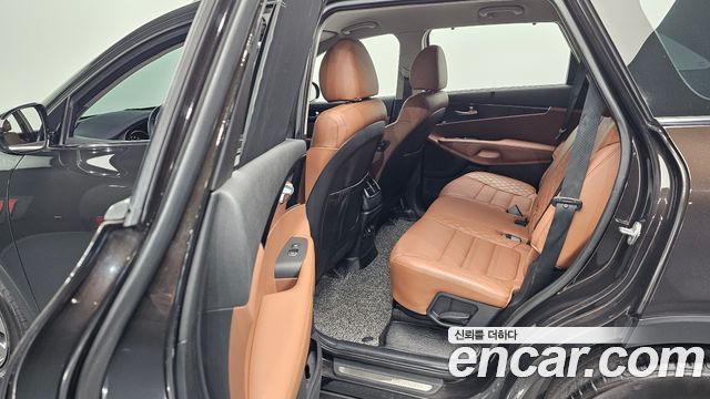 Kia Sorento 2019 — photo 31