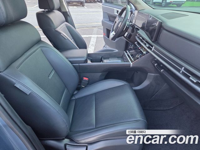 Hyundai Santafe 2024 — photo 17