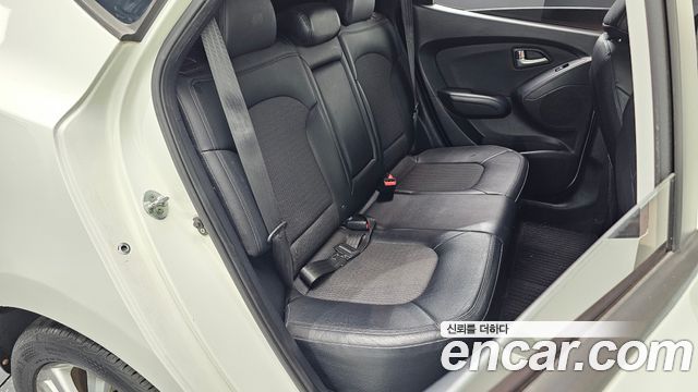 Hyundai Tucson 2010 — photo 17