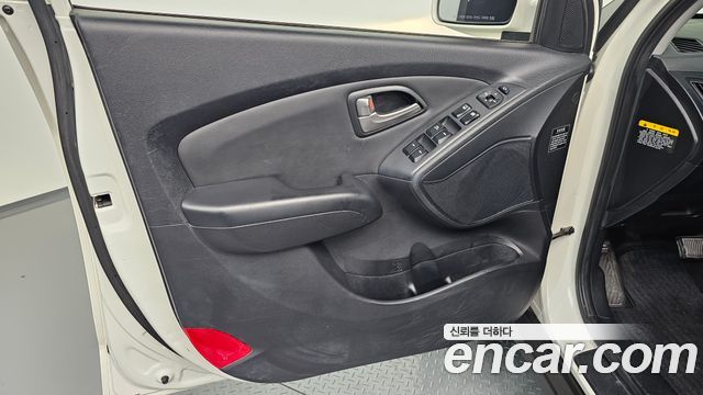 Hyundai Tucson 2010 — photo 14
