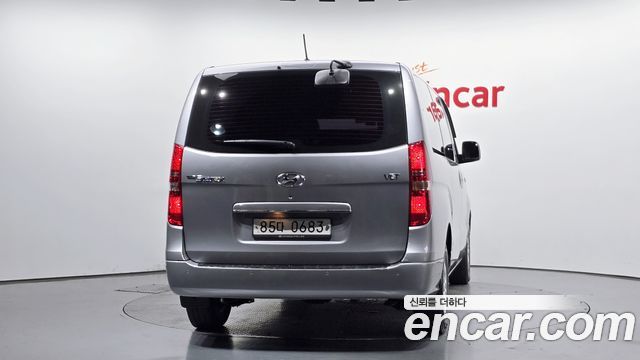 Hyundai Starex 2018 — photo 4