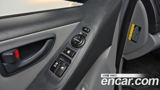 Hyundai Starex 2018 — photo 15