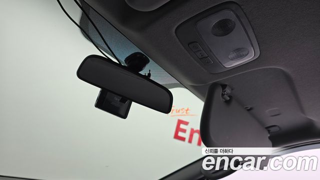 Hyundai Starex 2018 — photo 19