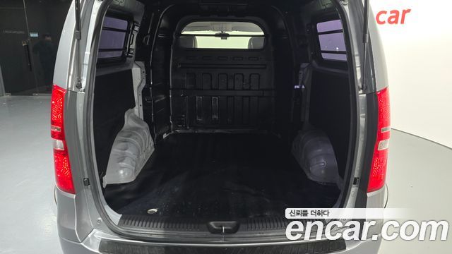 Hyundai Starex 2018 — photo 20