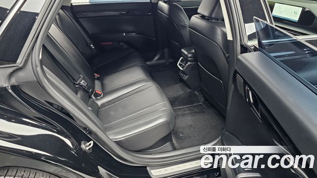 Hyundai Grandeur 2023 — photo 17