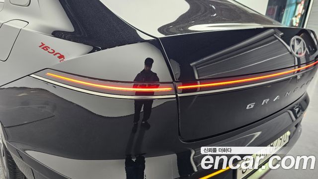 Hyundai Grandeur 2023 — photo 9