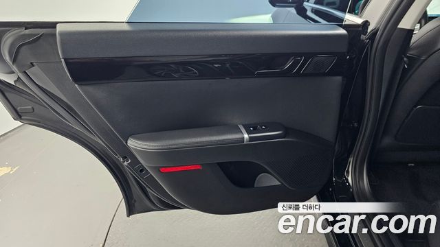 Hyundai Grandeur 2023 — photo 15