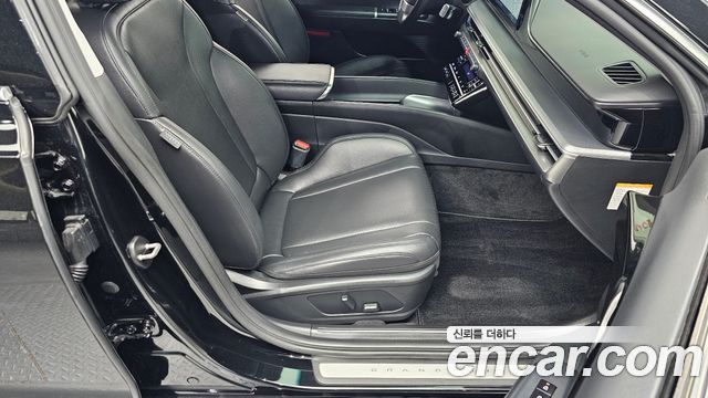 Hyundai Grandeur 2023 — photo 16