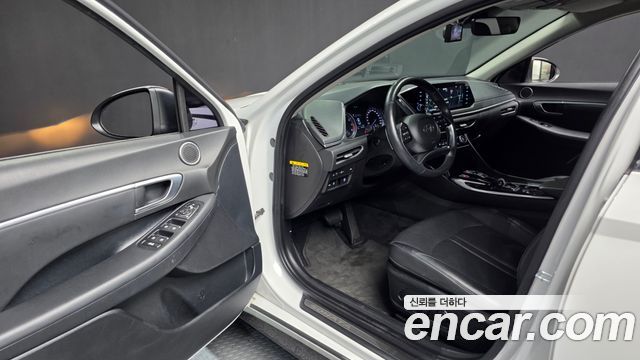 Hyundai Sonata 2020 — photo 13