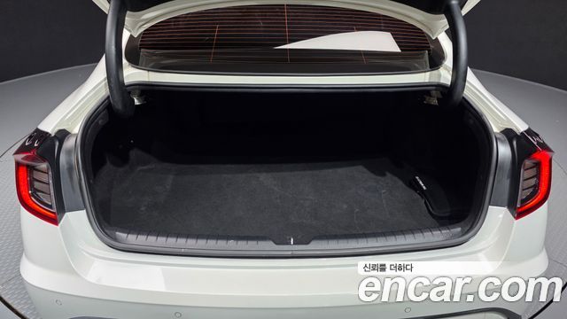 Hyundai Sonata 2020 — photo 26