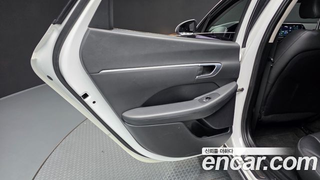 Hyundai Sonata 2020 — photo 15