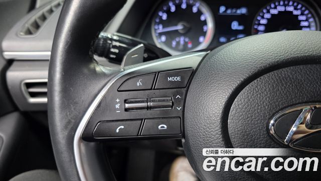 Hyundai Sonata 2020 — photo 28