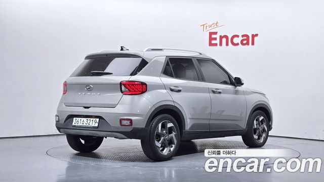Hyundai Venue 2020 — photo 2