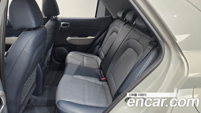 Hyundai Venue 2020 — photo 12