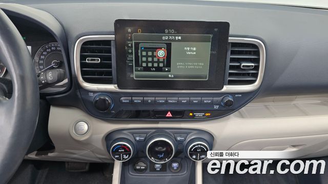 Hyundai Venue 2020 — photo 14