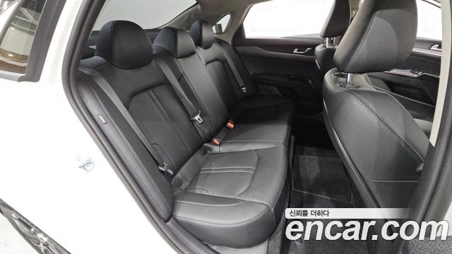 Kia K5 2025 — photo 17