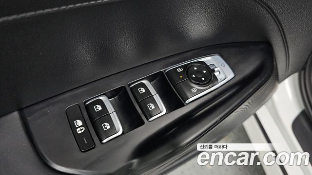 Kia K5 2025 — photo 23