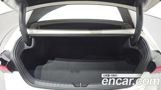 Kia K5 2025 — photo 26