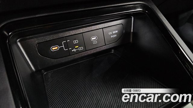 Kia K5 2025 — photo 29