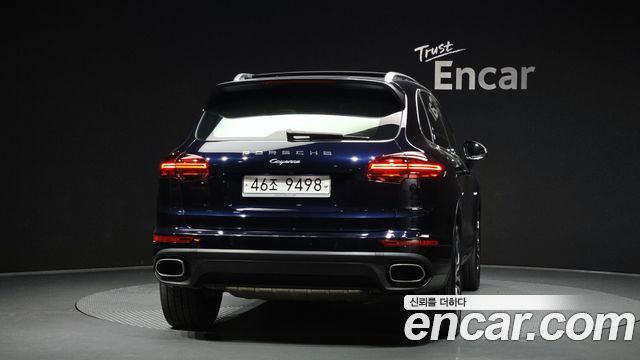 Porsche Cayenne 2015 — photo 4