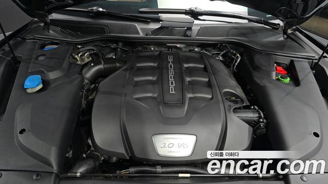 Porsche Cayenne 2015 — photo 6