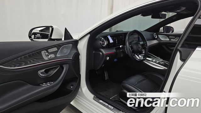 Mercedes-Benz AMG GT 2023 — photo 13