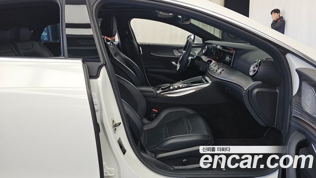 Mercedes-Benz AMG GT 2023 — photo 18