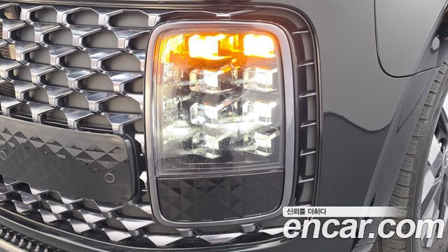 Hyundai Staria 2022 — photo 8