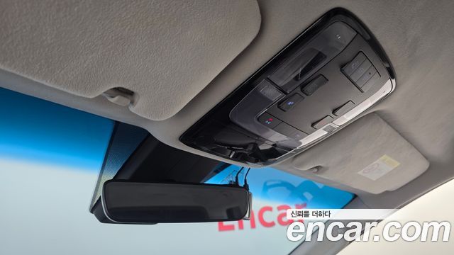 Hyundai Staria 2022 — photo 29