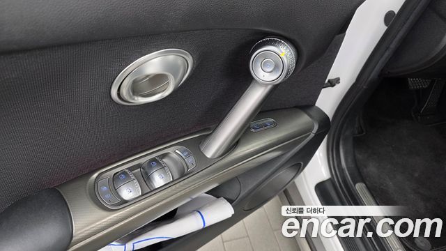 Genesis GV60 2022 — photo 27