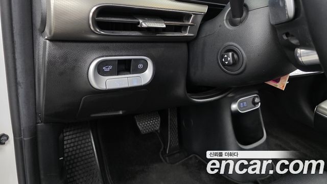 Genesis GV60 2022 — photo 28