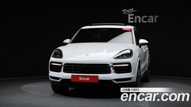 Porsche Cayenne 2021 — photo 3