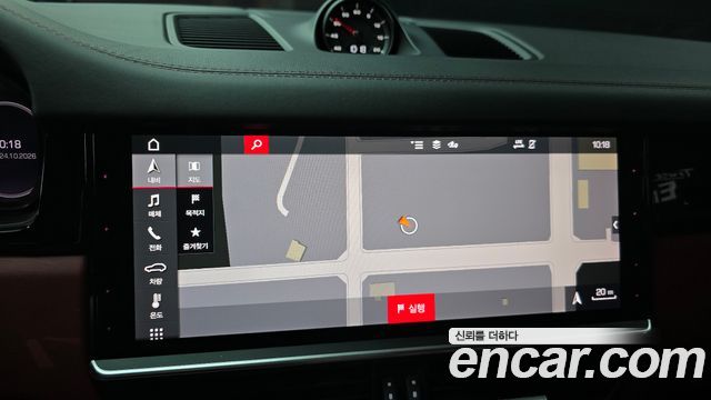 Porsche Cayenne 2021 — photo 21